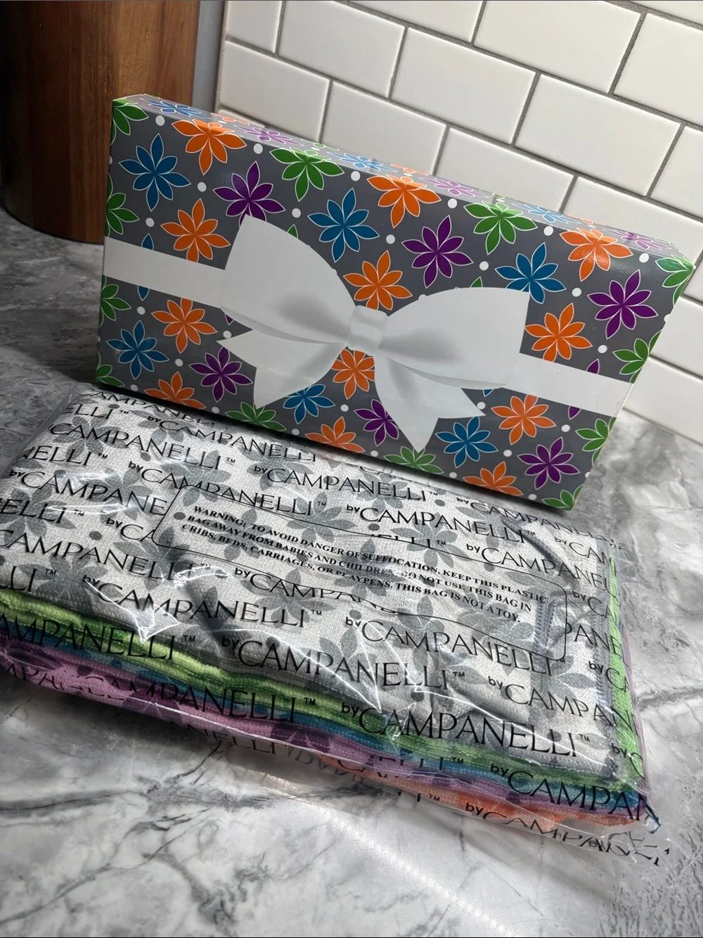 Campanelli Gift Set - Floral Box with Colorful microfiber qty 10 12x12